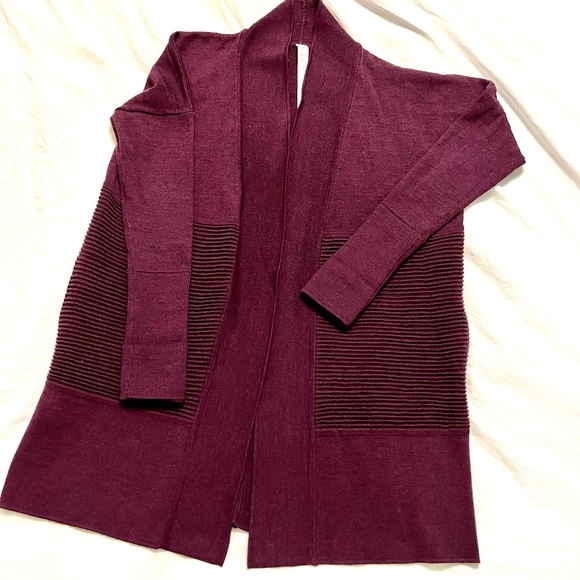 Lululemon Sz 2 Sit In Lotus Wrap II Open Cardigan Purple - Picture 6 of 8